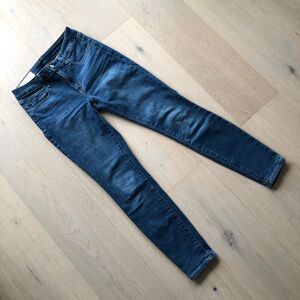 GAP Universal Jegging Mid Rise Jeans